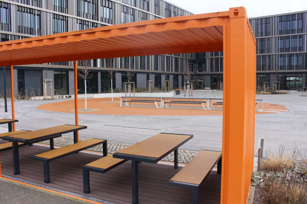 Maßgeschneiderte Sondercontainer der SBO