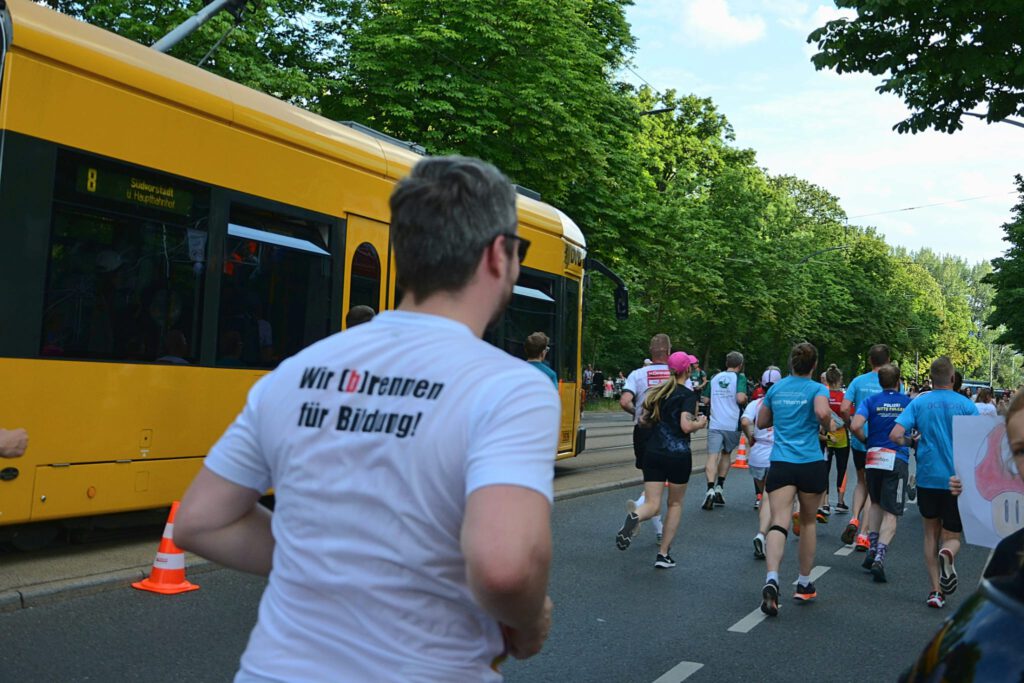 Wir (b)rennen erneut für die Bildung